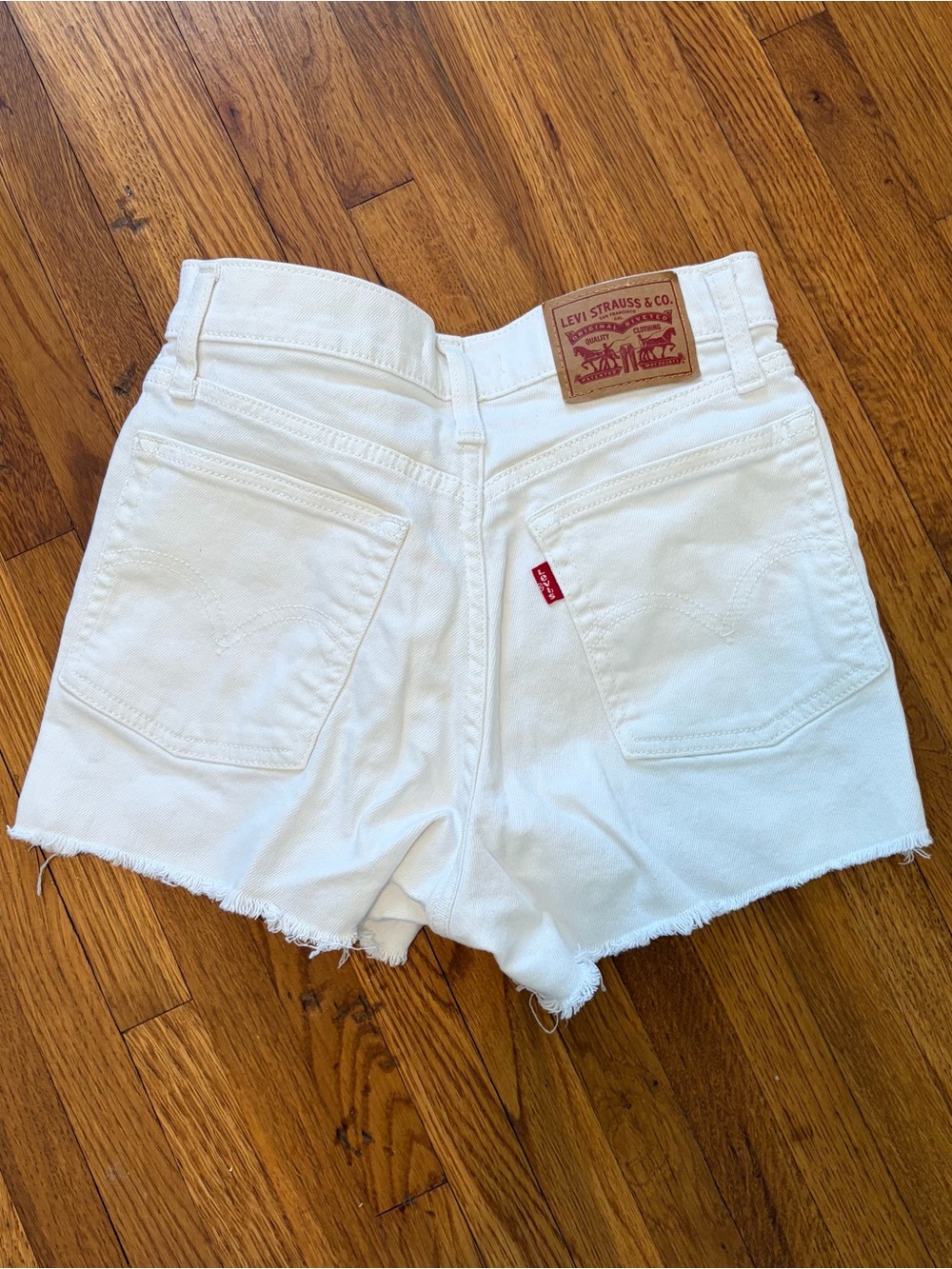 Levi's White Frayed Hem Denim Shorts